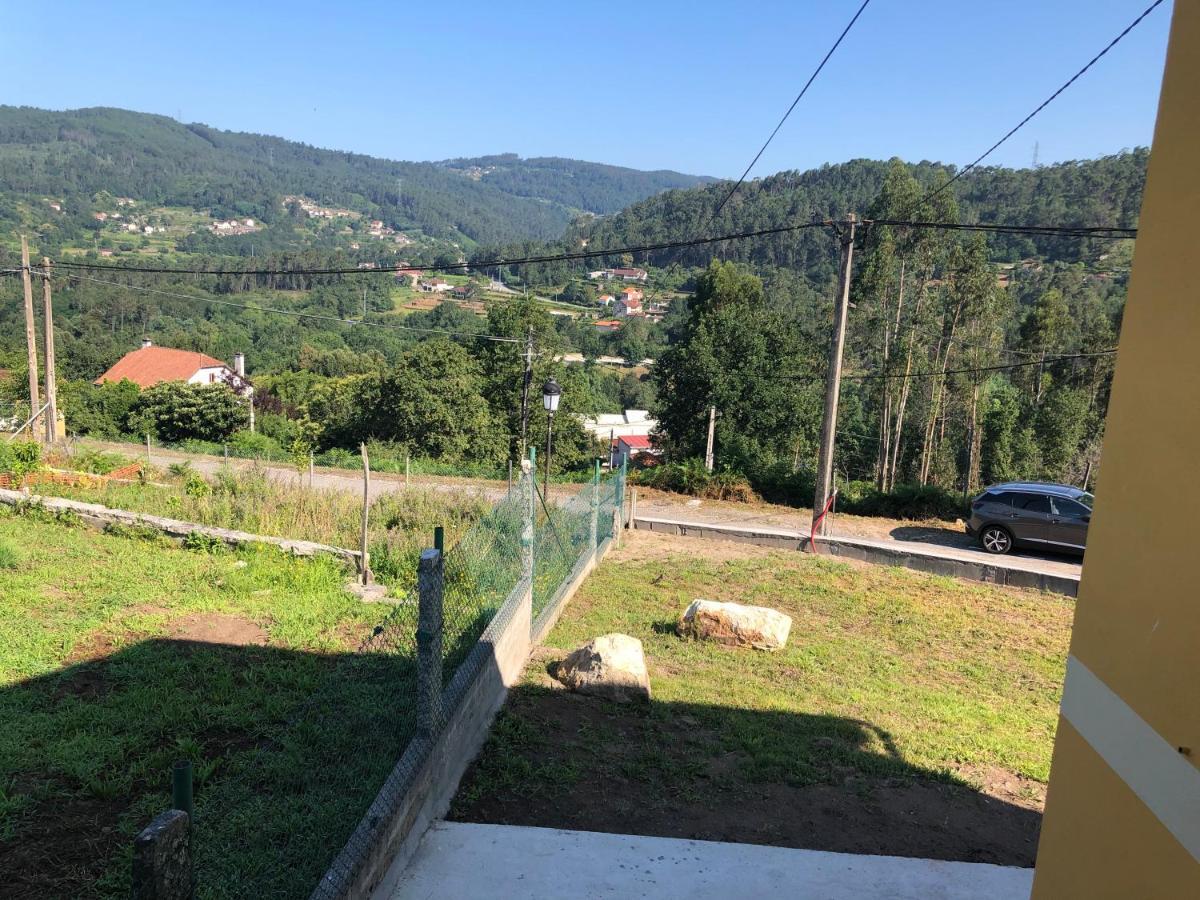 Precioso Apartamento Fina La Caprichosa En Centro De Mondariz Esterno foto