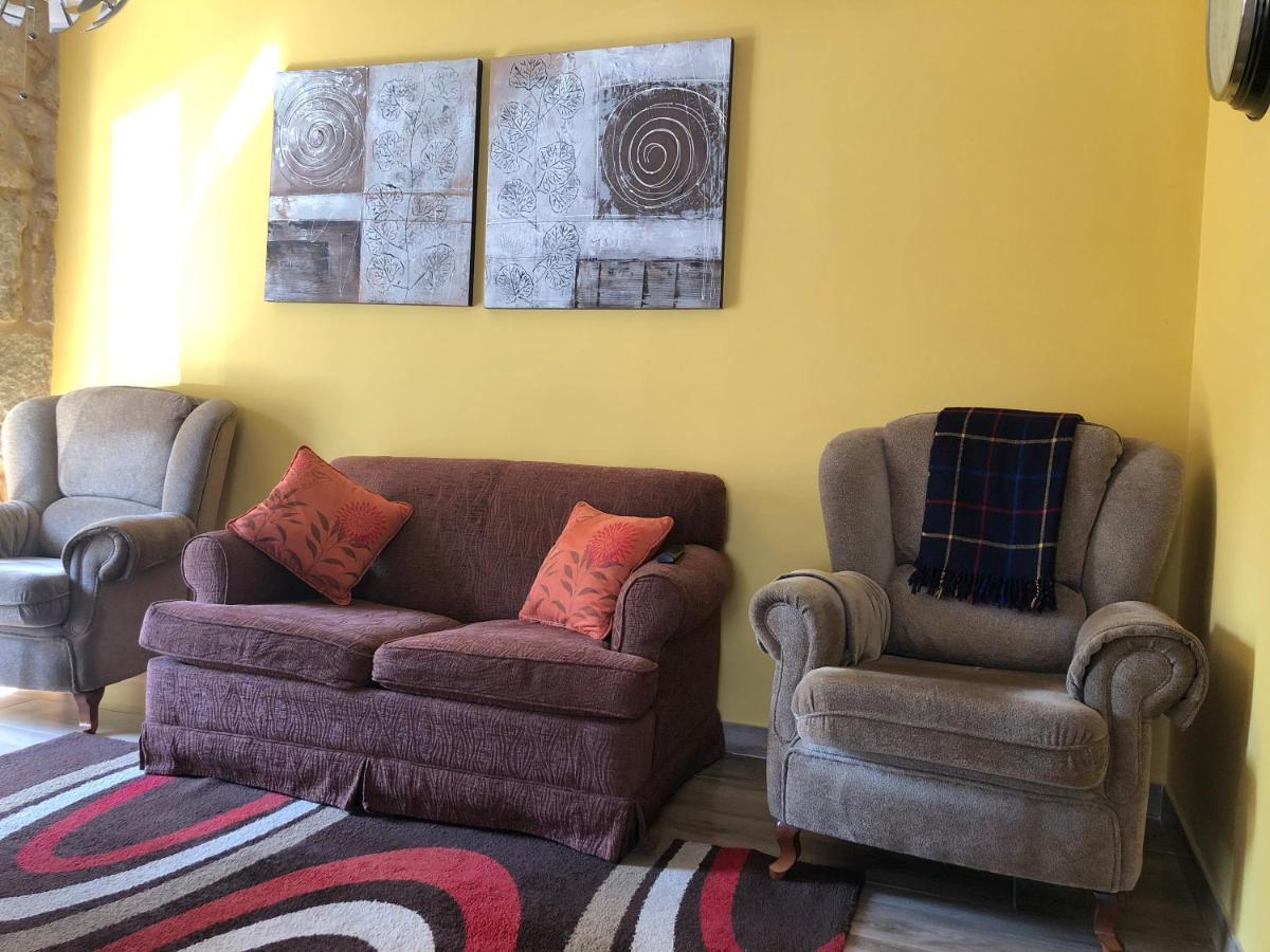Precioso Apartamento Fina La Caprichosa En Centro De Mondariz Esterno foto